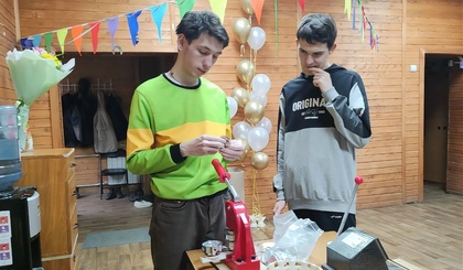 Внимание на качество. Занятия в сувенирной мастерской 