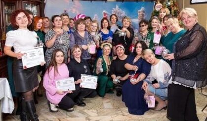 Яркий, музыкальный, творческий, фееричный новогодний праздник для мам нашего сообщества прошёл у нас!