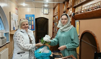 Участвуем в благотворительной ярмарке "Белый цветок"